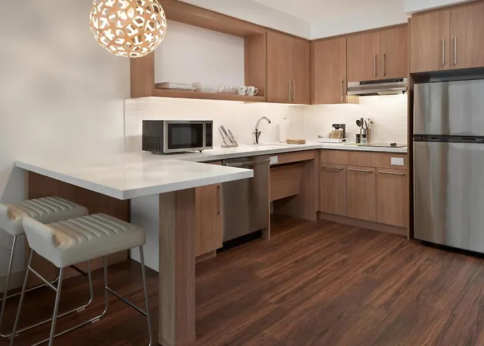 One-Bedroom King Suite